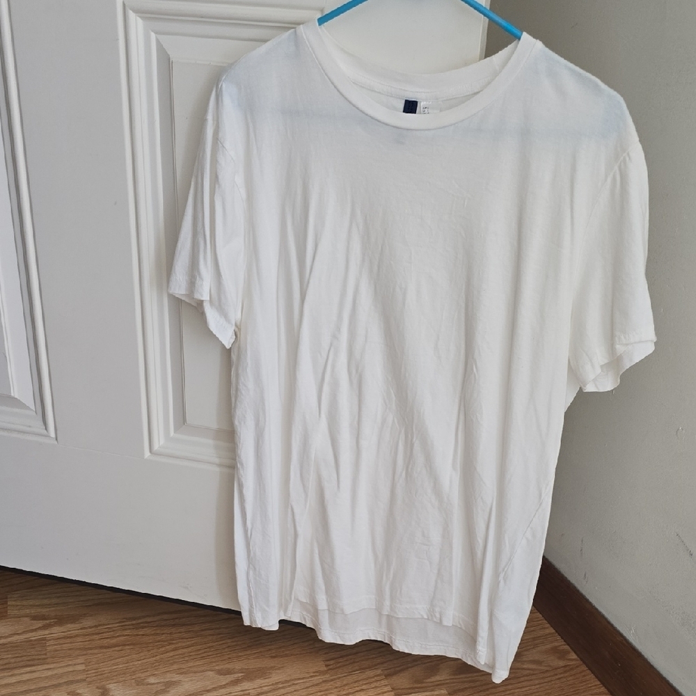 H&M Short Sleeve Tees - Black, Blue, White, Gray - Picture 3 of 5